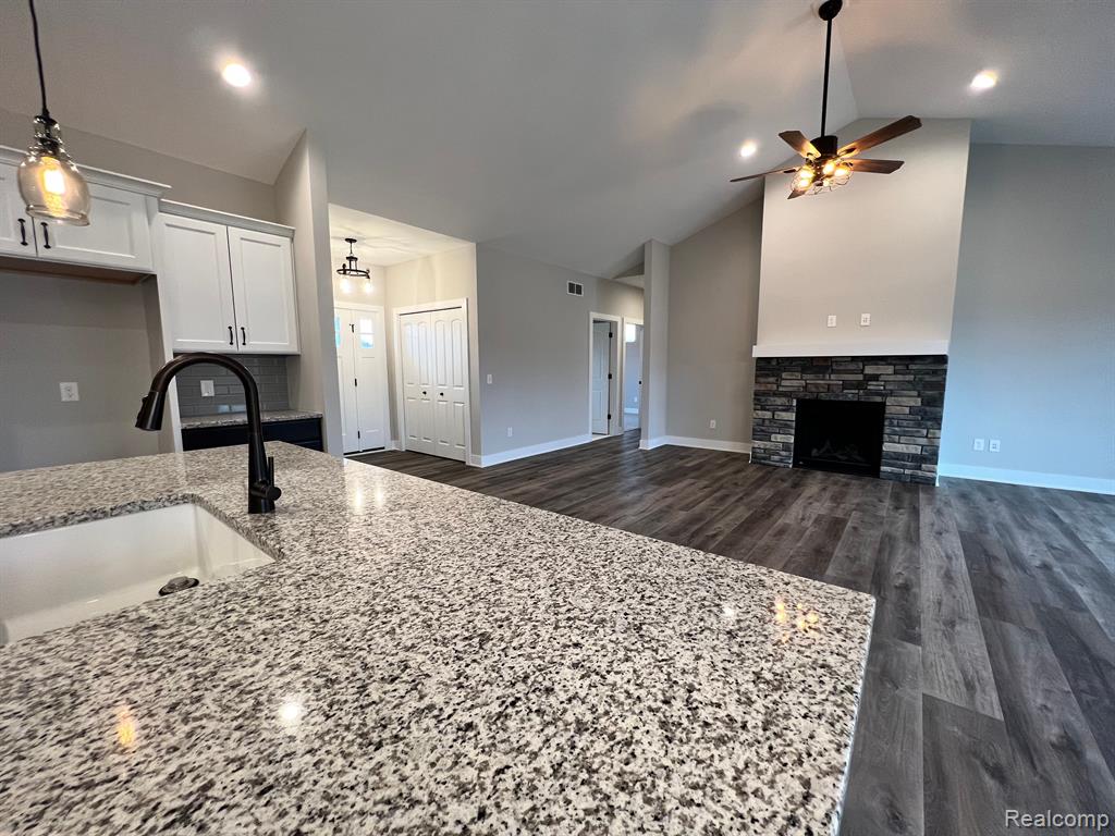 01 Textile Road, Saline, MI 48176 — Photo 17