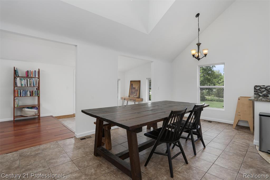 11300 Andersonville Road, Davisburg, MI 48350 — Photo 9