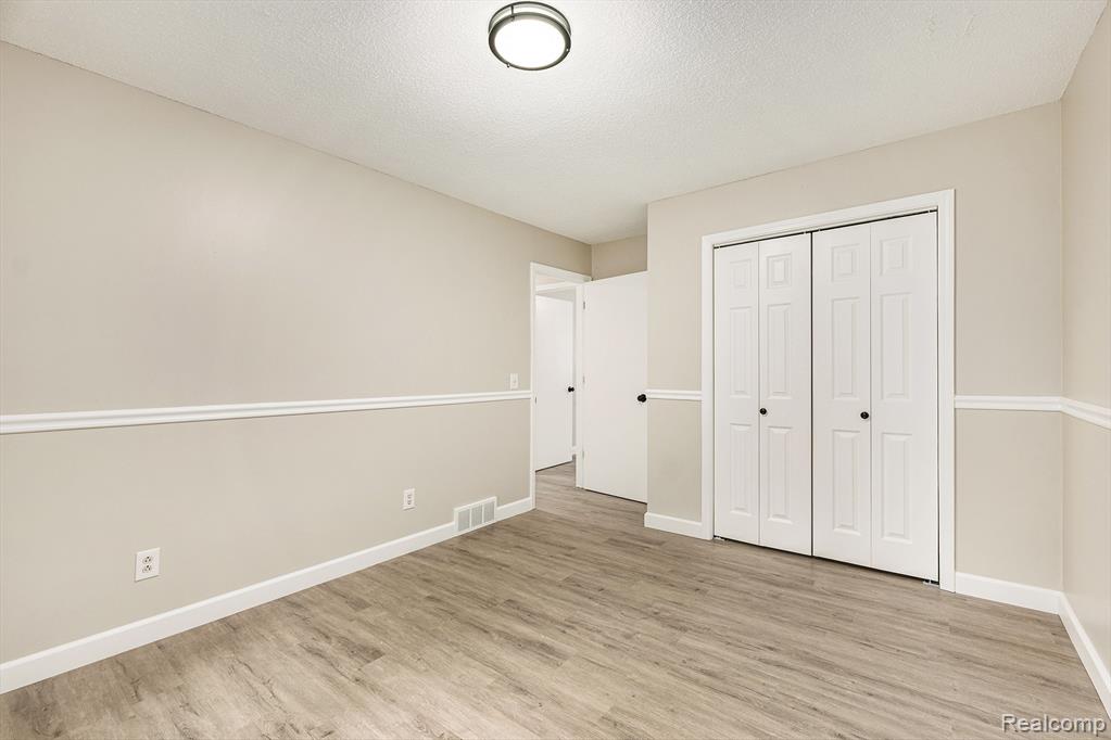 4144 BONISTEEL Road, Fort Gratiot, MI 48059 — Photo 14