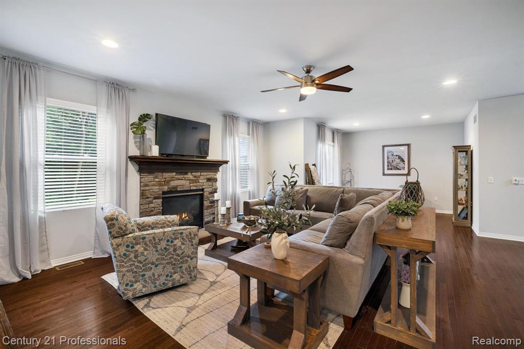 9754 Windsor Lane, Clarkston, MI 48348 — Photo 4