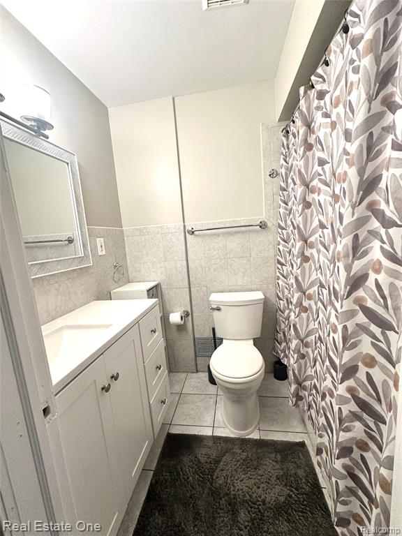 4562 Valley Road, Trenton, MI 48183 — Photo 20