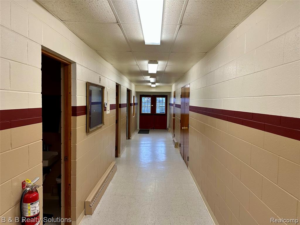 6080 Fulton Street, Mayville Vlg, MI 48744 — Photo 17