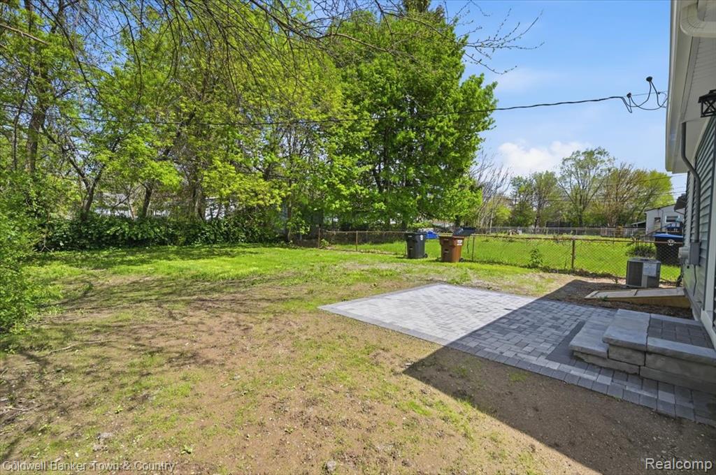 938 Jefferson Street, Ypsilanti, MI 48197 — Photo 18