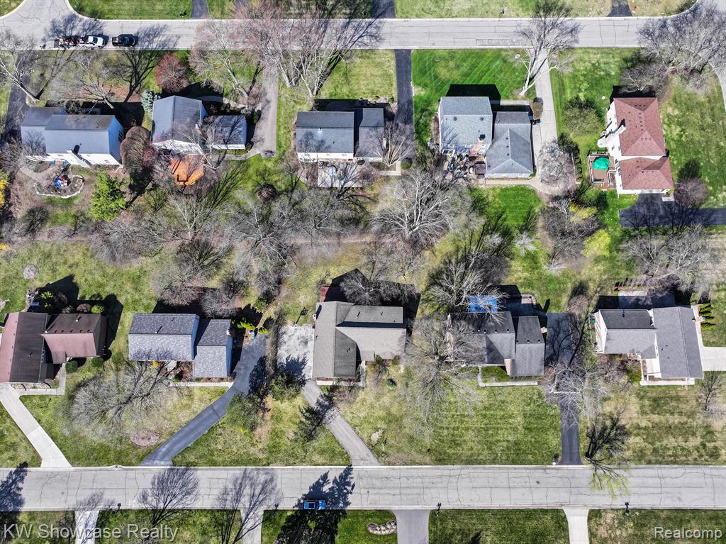 4238 STILL MEADOW Lane, West Bloomfield, MI 48323 — Photo 75