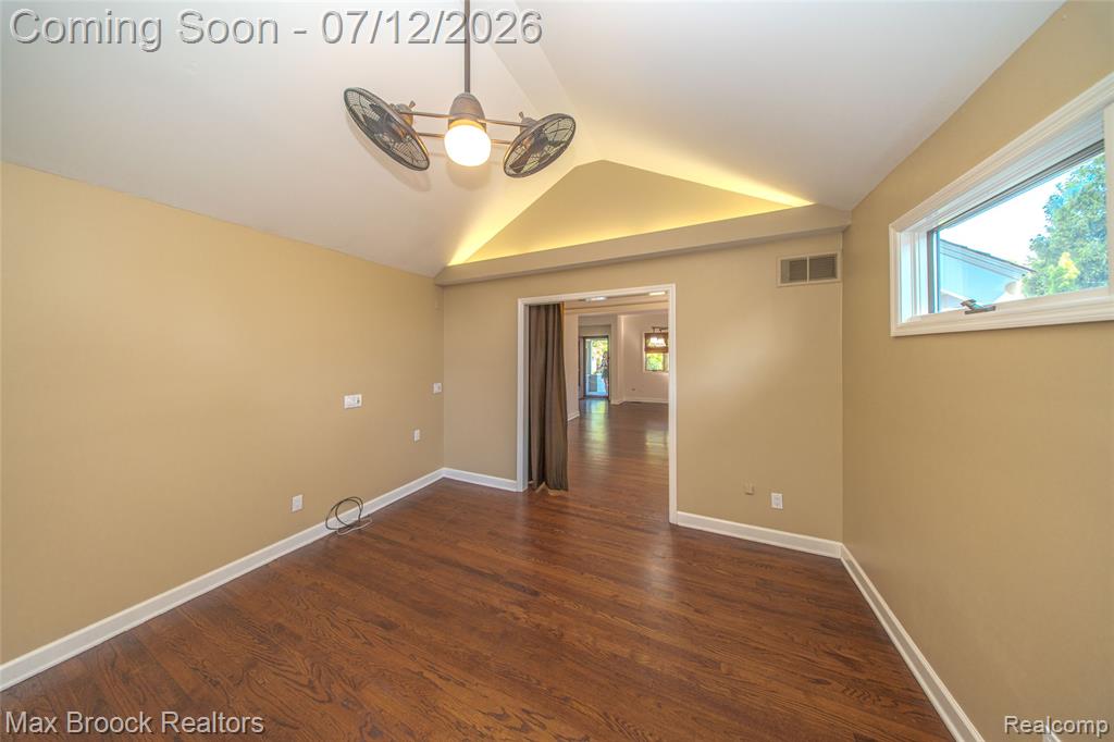 611 W 4th Street, Royal Oak, MI 48067 — Photo 33