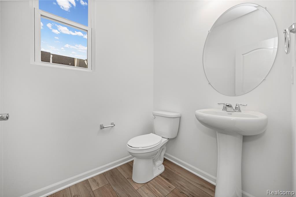 43071 Atwood Avenue, Novi, MI — Photo 10