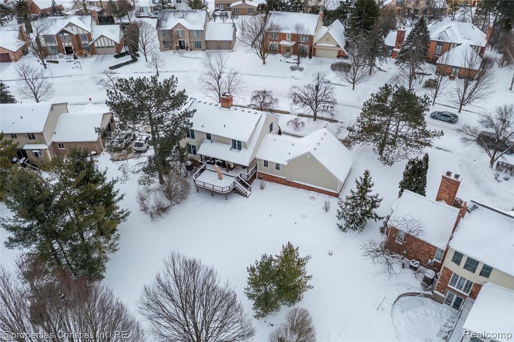 48790 Pinehill Drive, Plymouth, MI 48170 — Photo 52