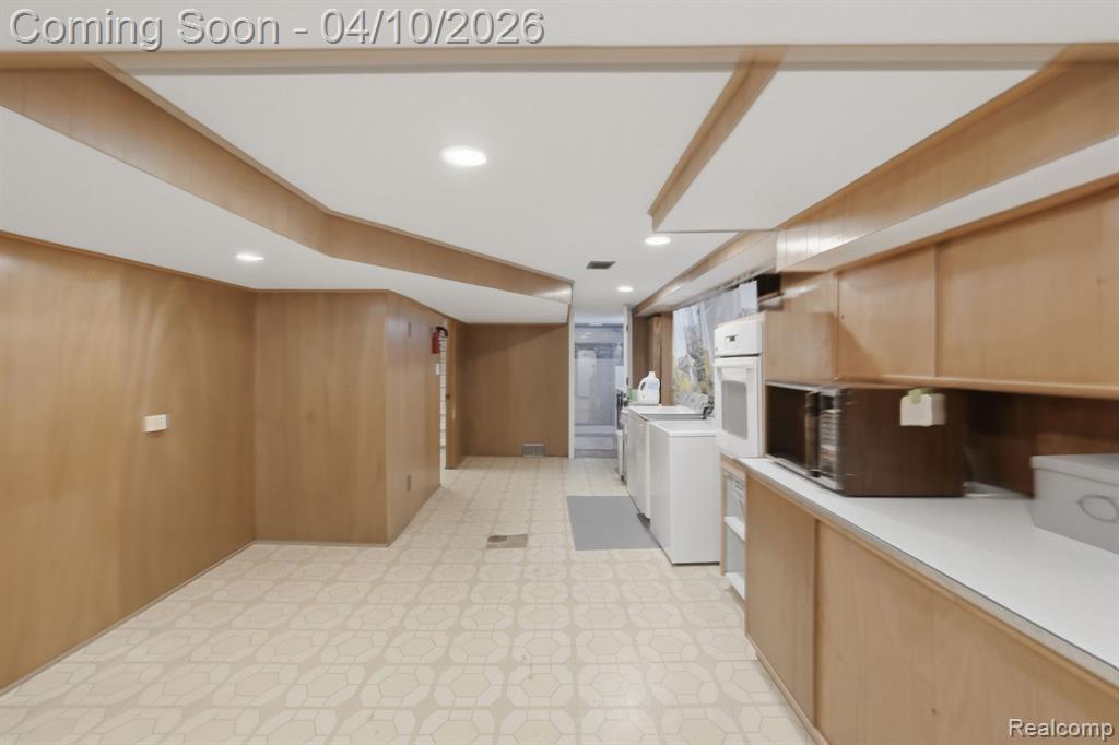 31700 Nixon Street, Beverly Hills, MI 48025 — Photo 45