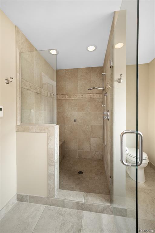 16807 Country Knoll Drive, Northville, MI 48168 — Photo 18