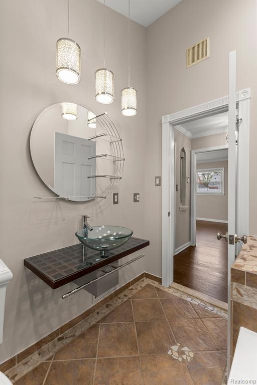 9280 REECK Road, Allen Park, MI 48101 — Photo 26
