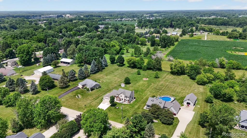 6888 Slawski Drive, Fowlerville, MI 48836 — Photo 69