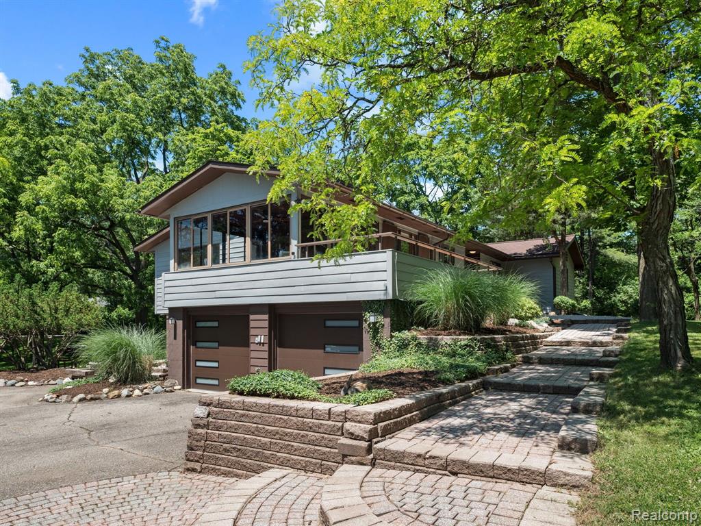 5151 N ADAMS Road, Bloomfield Hills, MI 48304 — Photo 4