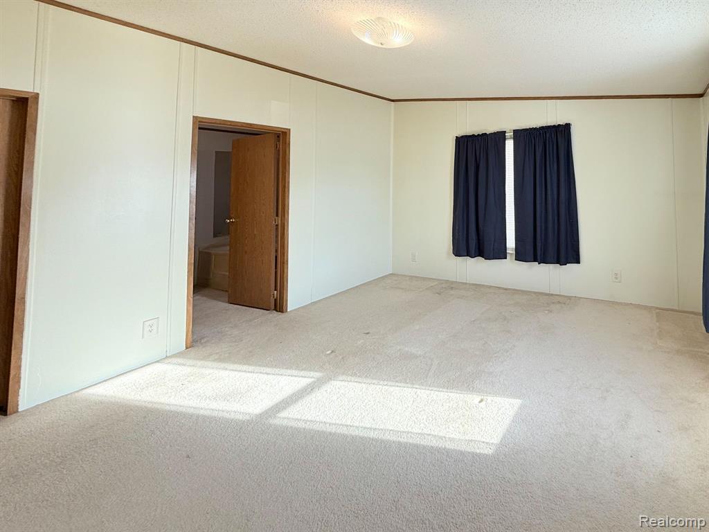 8737 Daniel Drive, Newport, MI 48166 — Photo 19