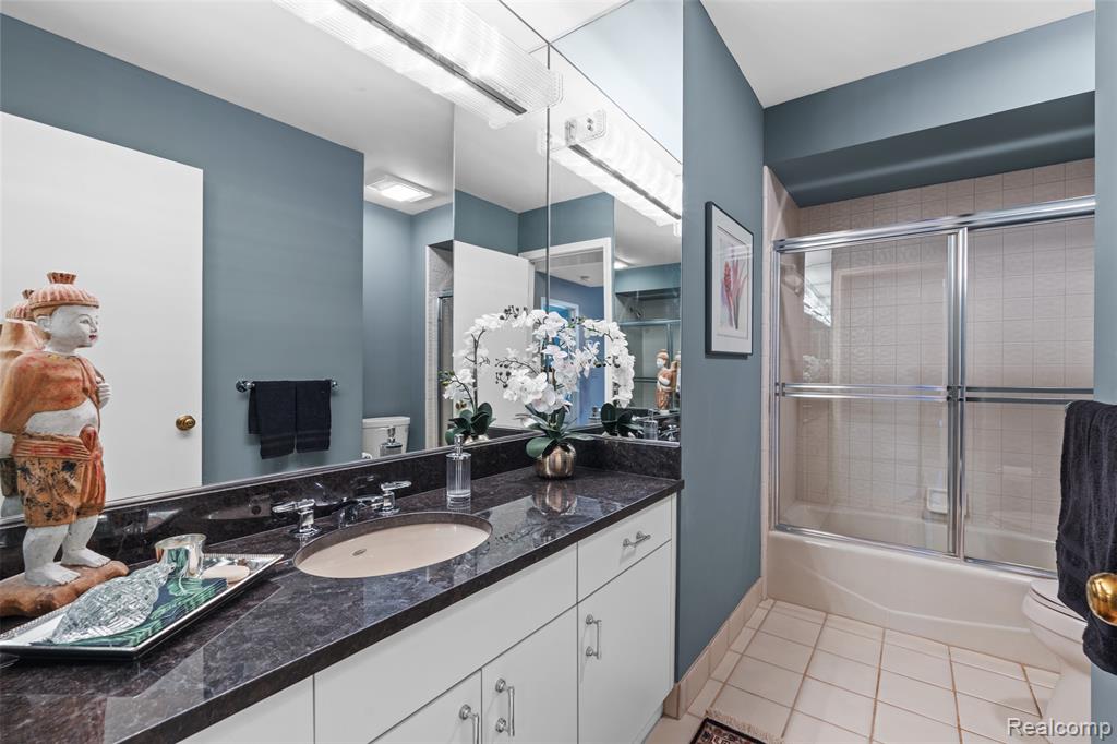 818 Edgemont Run, Bloomfield Hills, MI 48304 — Photo 15