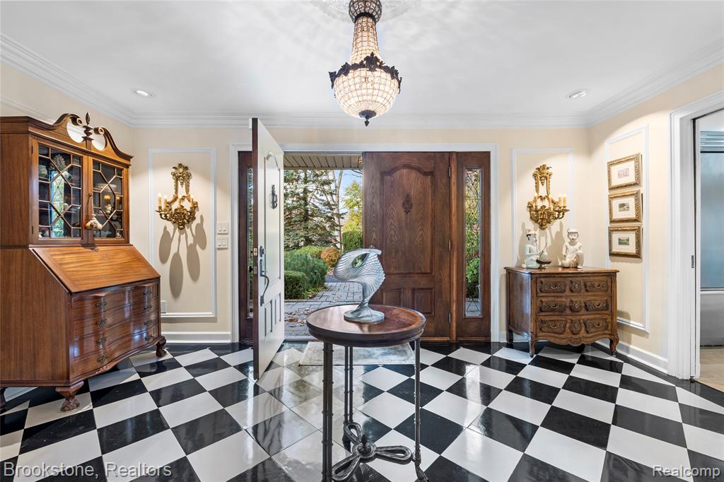 4083 Charing Cross Road, Bloomfield Hills, MI 48304 — Photo 4
