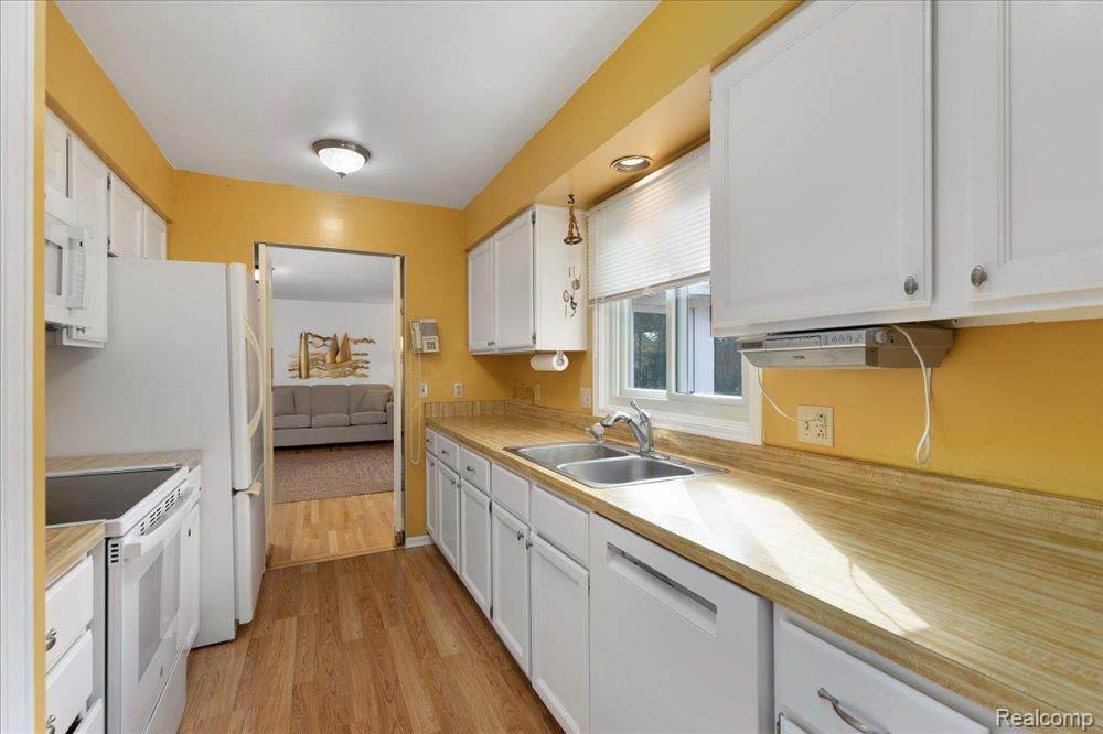 5618 Ann Arbor Saline Road, Saline, MI 48176 — Photo 24