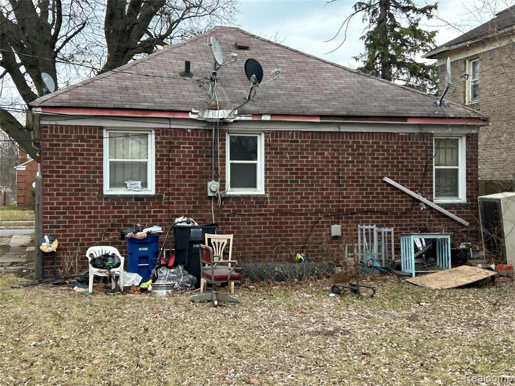 20233 Roselawn Street, Detroit, MI 48221 — Photo 32