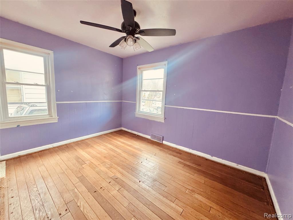 4449 Academy Street, Dearborn Heights, MI 48125 — Photo 11