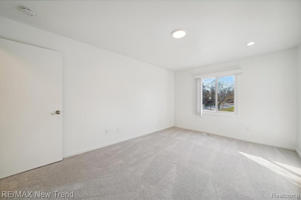 6602 MAPLE LAKES Drive, West Bloomfield, MI — Photo 26