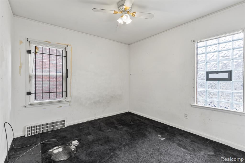 19161 Rogge Street, Detroit, MI 48234 — Photo 9
