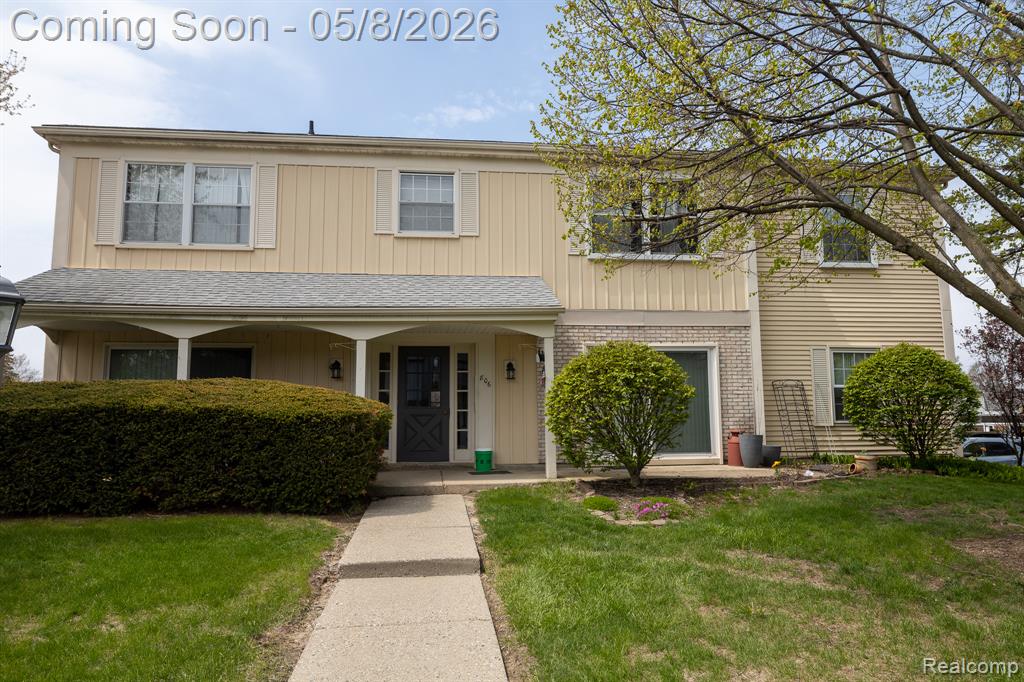 806 Bloomfield Village Boulevard, H, Auburn Hills, MI 48326 — front exterior