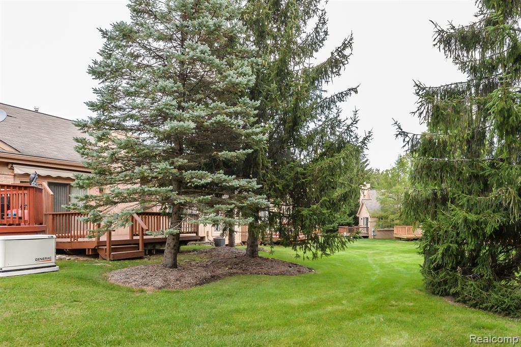 35037 Red Pine Drive, 116, Farmington Hills, MI 48335 — Photo 24