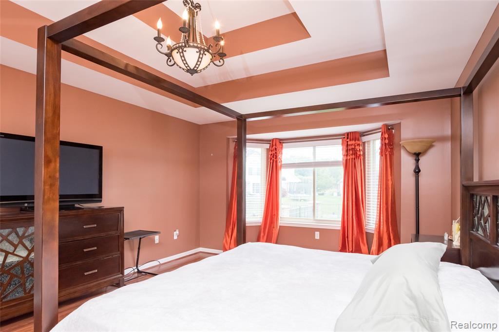 46431 Mariner Drive, Macomb, MI 48044 — Photo 33