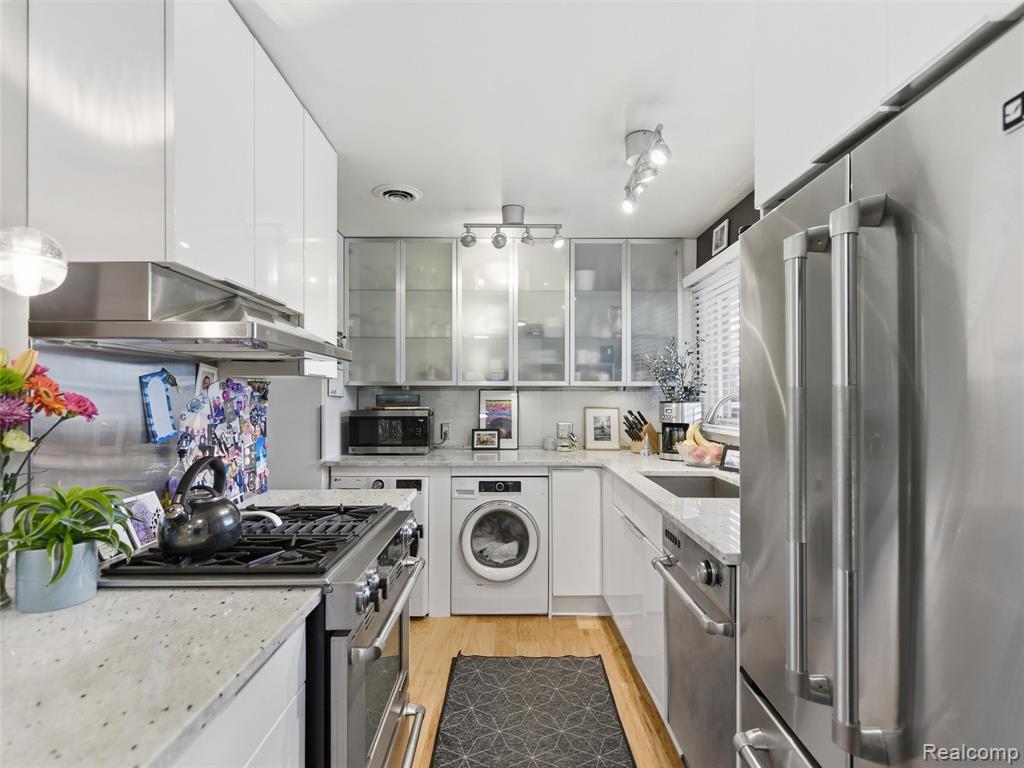 4154 Cooper Avenue, Royal Oak, MI 48073 — Photo 11