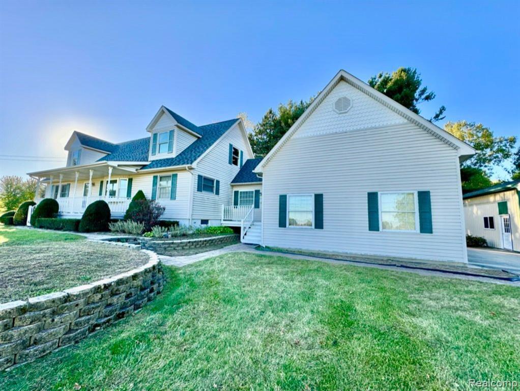 155 WALES RIDGE Road, Wales, MI — Photo 2