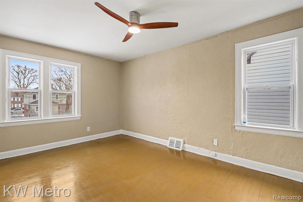 16230 Griggs Street, Detroit, MI 48221 — Photo 9