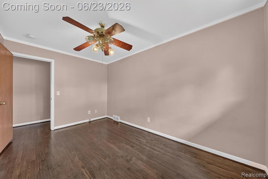 29101 Campbell Drive, Warren, MI 48093 — Photo 22