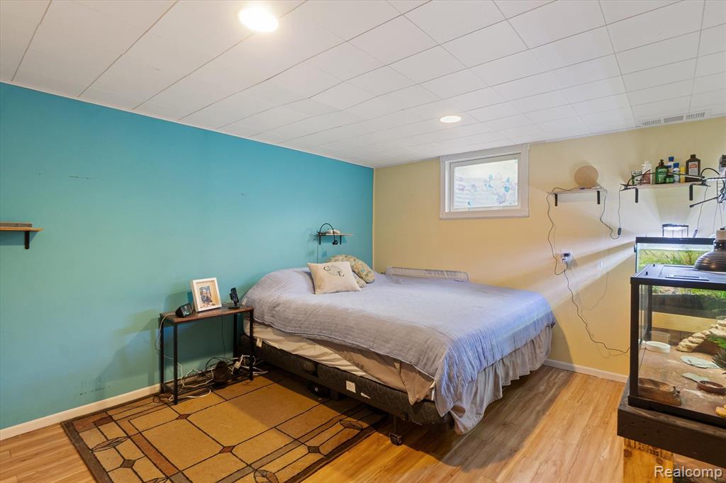 4466 VAN VLEET Road, Swartz Creek, MI 48473 — Photo 33