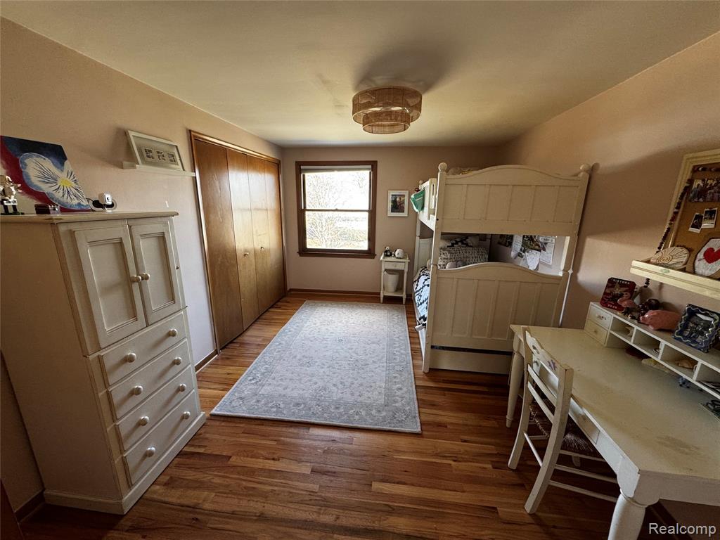 855 Avon Court, Grosse Pointe Woods, MI 48236 — Photo 15