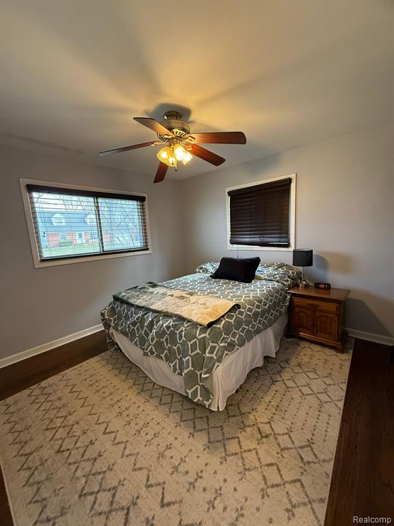 6035 GRAPER Drive, Waterford, MI 48329 — Photo 11