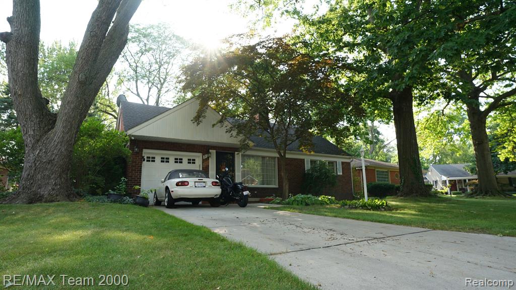 3 BOONE Lane, Dearborn, MI 48120 — Photo 3