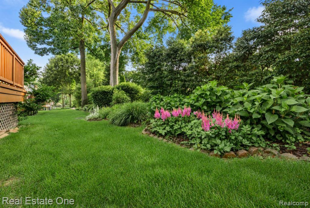 3622 Camden Court, Auburn Hills, MI 48326 — Photo 50