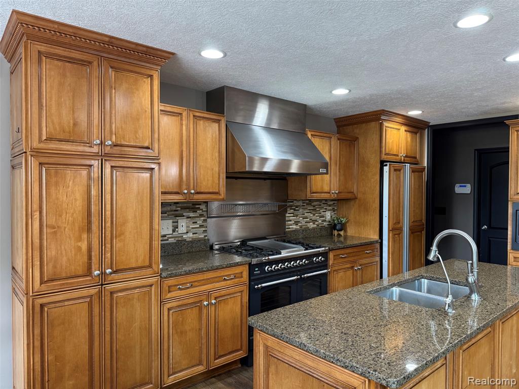 16118 Jeff Court, Grand Ledge, MI 48837 — Photo 15