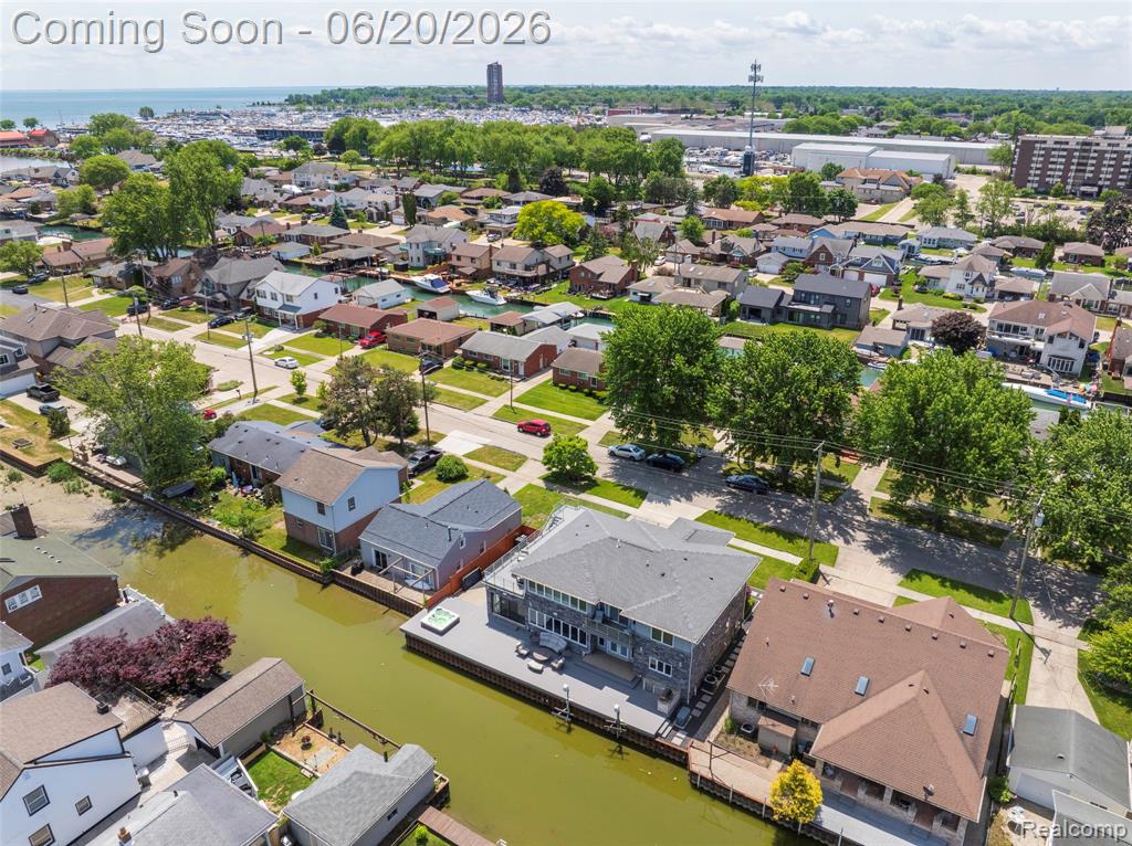 22491 E 10 Mile Road, Saint Clair Shores, MI 48080 — Photo 25