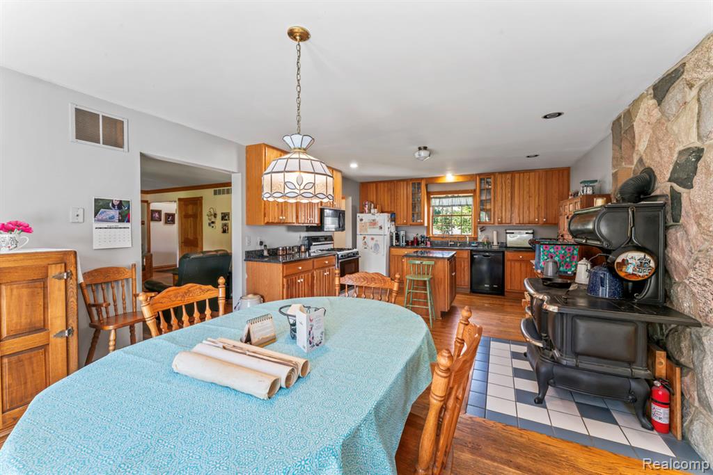 1591 Baldwin Road, Lapeer, MI 48446 — Photo 7
