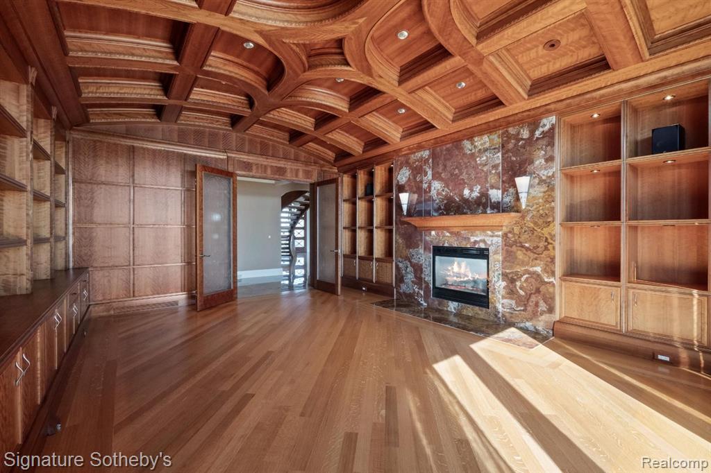 82 CHATEAUX DU LAC, Fenton, MI 48430 — Photo 22