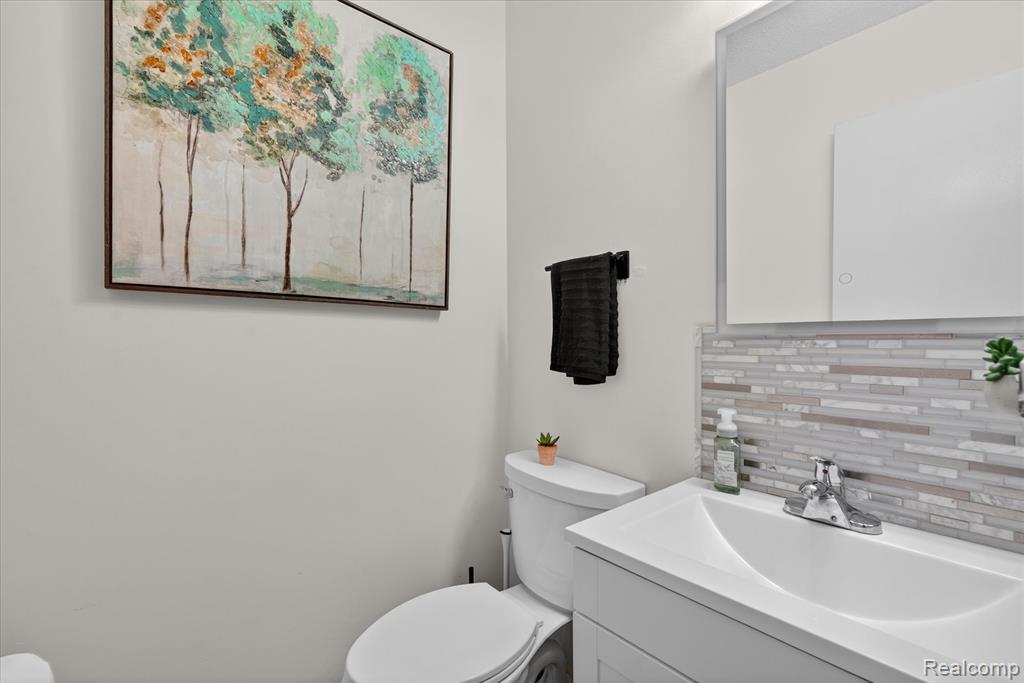 2017 Beekman Court, Flint, MI 48532 — Photo 25