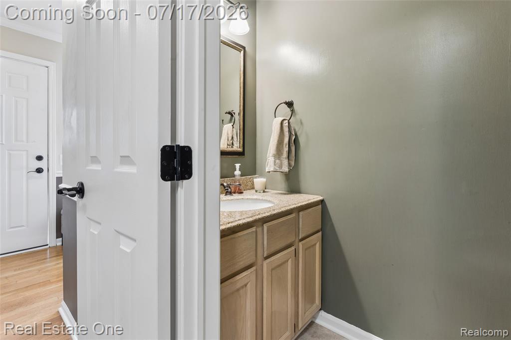 763 Whitney Drive, Rochester Hills, MI 48307 — Photo 12