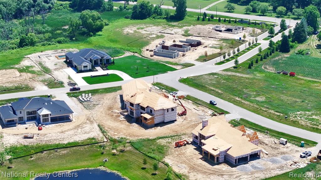 1655 Vista Drive W, Oakland, MI — Photo 17