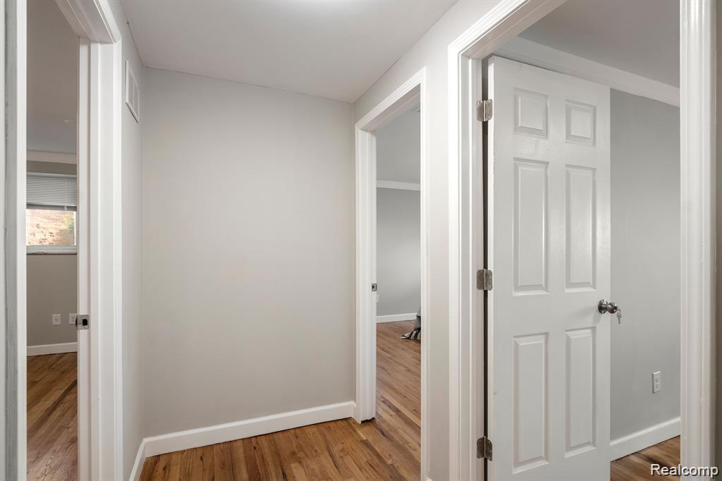 4513 Larme Avenue, Allen Park, MI 48101 — Photo 17