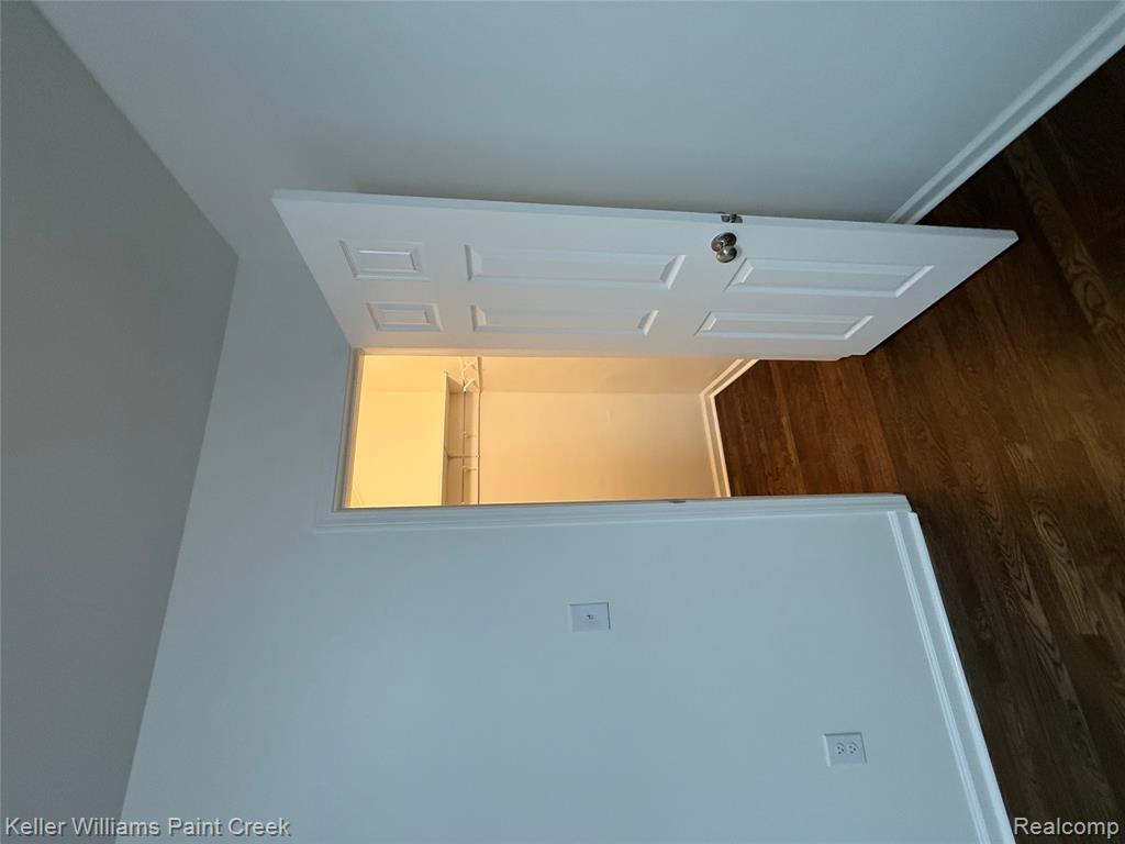 410 E Twelve mile Road, Royal Oak, MI 48073 — Photo 26