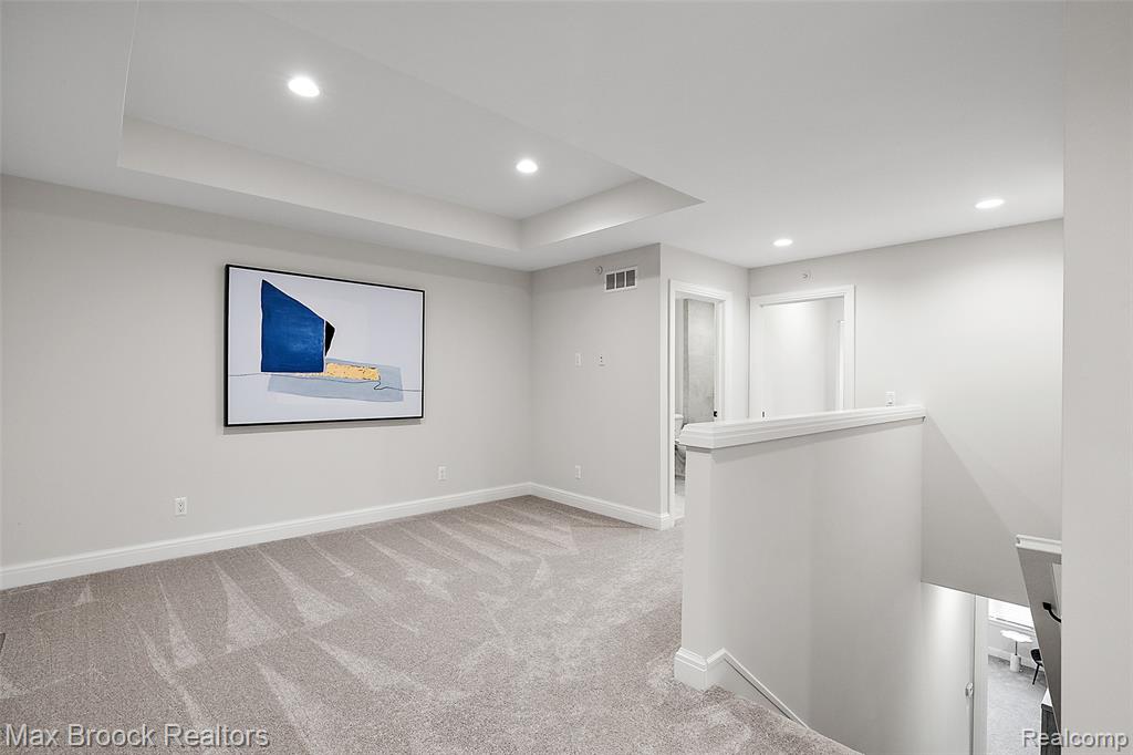7464 Gramercy Circle, 19, West Bloomfield, MI — Photo 30