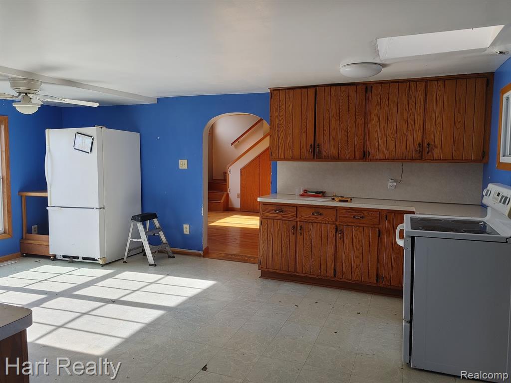 16210 HULL Road, Brown, MI 48416 — Photo 7