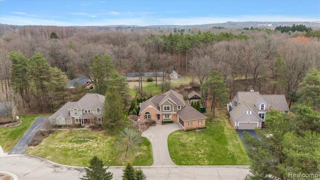 7828 Brookpines Drive, Clarkston, MI 48348 — Photo 36