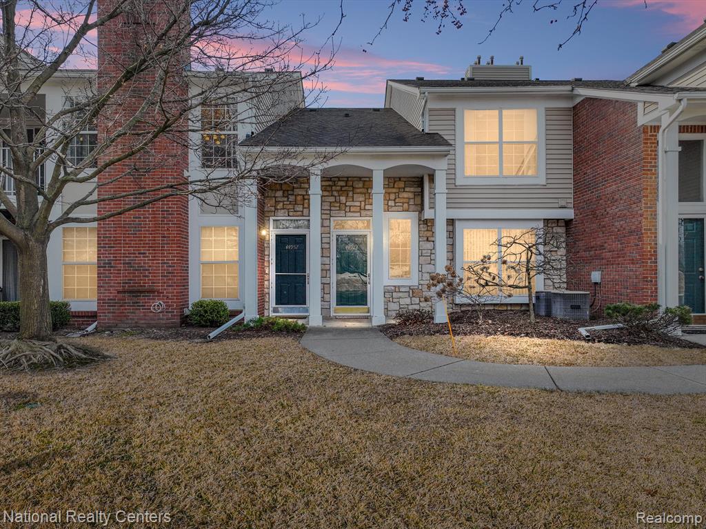 44973 MARIGOLD Drive, Sterling Heights, MI 48314 — Photo 28