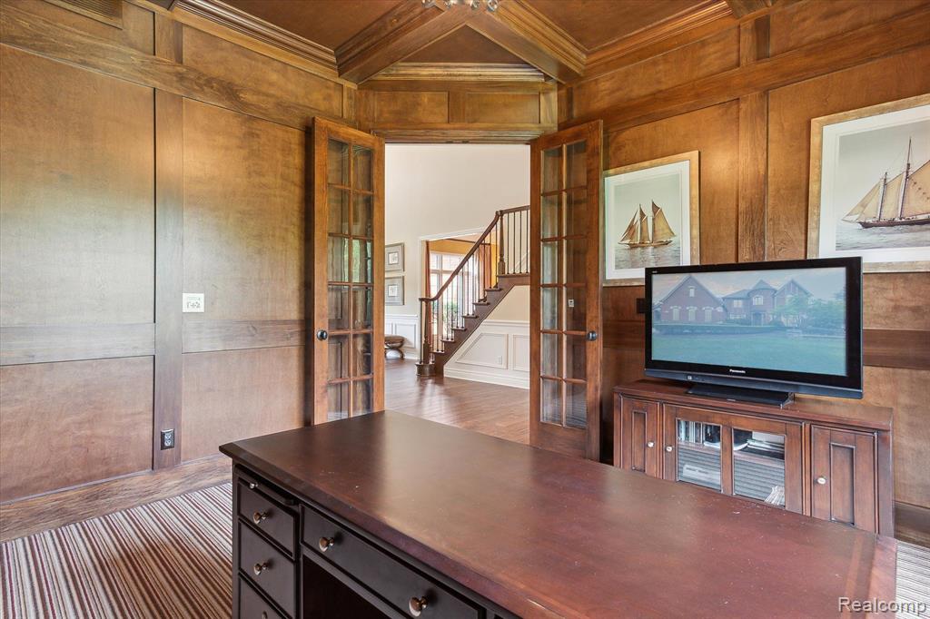 17712 PARKSHORE Drive, Northville, MI 48168 — Photo 29